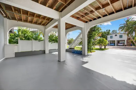 27385 Saint Lucie Lane Ramrod Key FL 33042