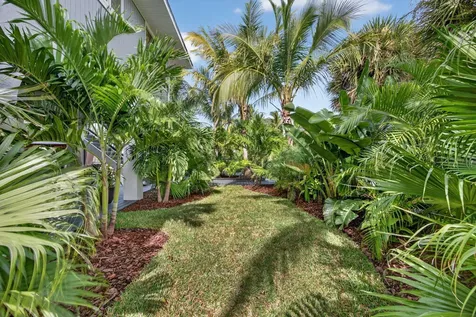 27385 Saint Lucie Lane Ramrod Key FL 33042