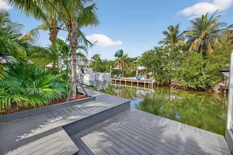 27385 Saint Lucie Lane Ramrod Key FL 33042