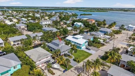27385 Saint Lucie Lane Ramrod Key FL 33042