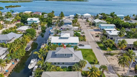 27385 Saint Lucie Lane Ramrod Key FL 33042
