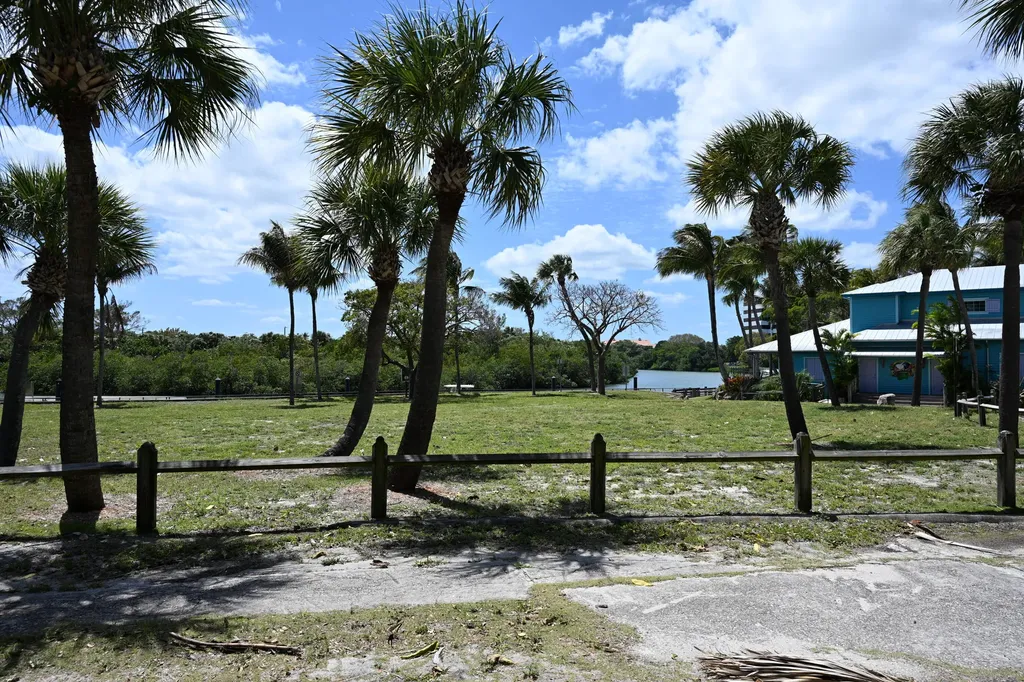 18019 N Highway A1a Jupiter FL 33477