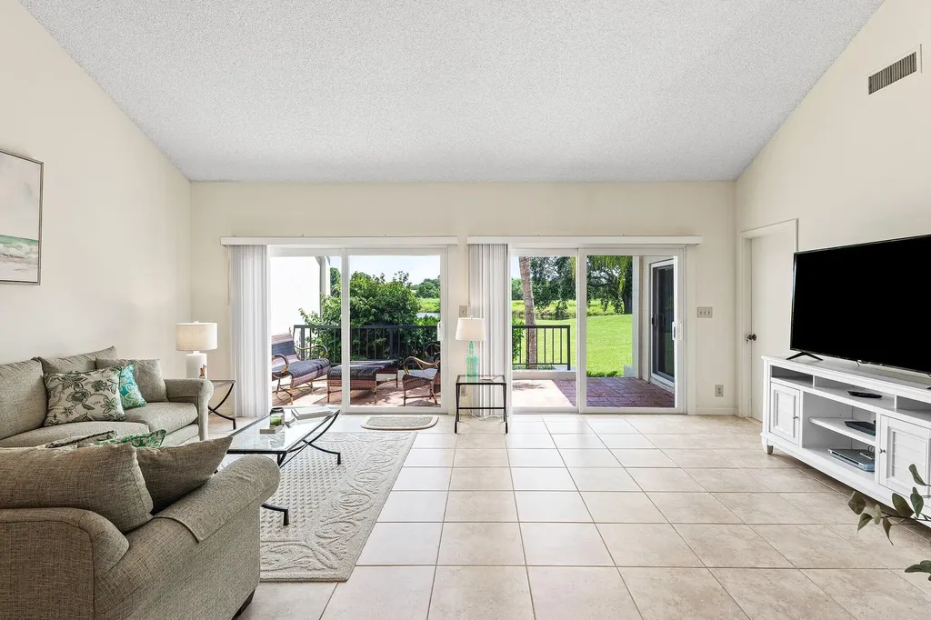 2584 Muirfield Court Wellington FL 33414