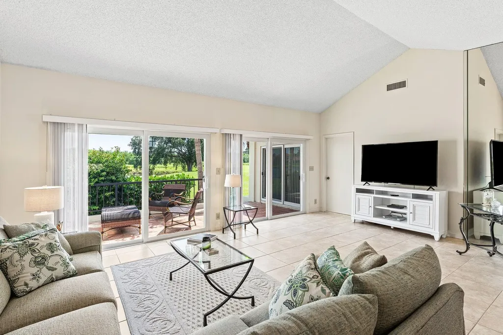 2584 Muirfield Court Wellington FL 33414