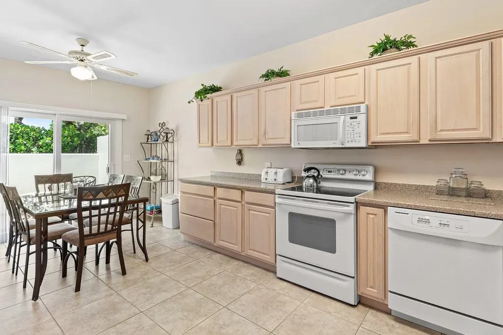 2584 Muirfield Court Wellington FL 33414