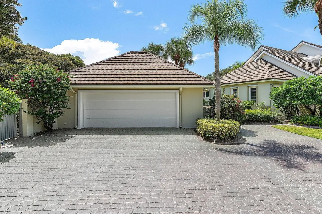 2584 Muirfield Court Wellington FL 33414
