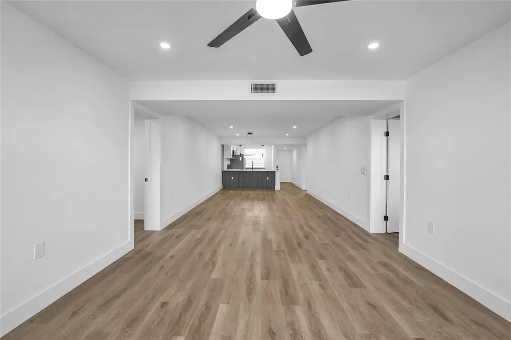6037 Balboa Circle Boca Raton FL 33433