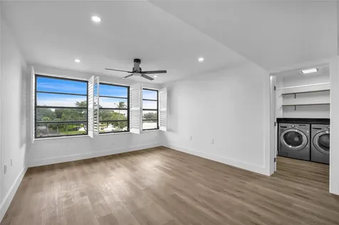 6037 Balboa Circle Boca Raton FL 33433