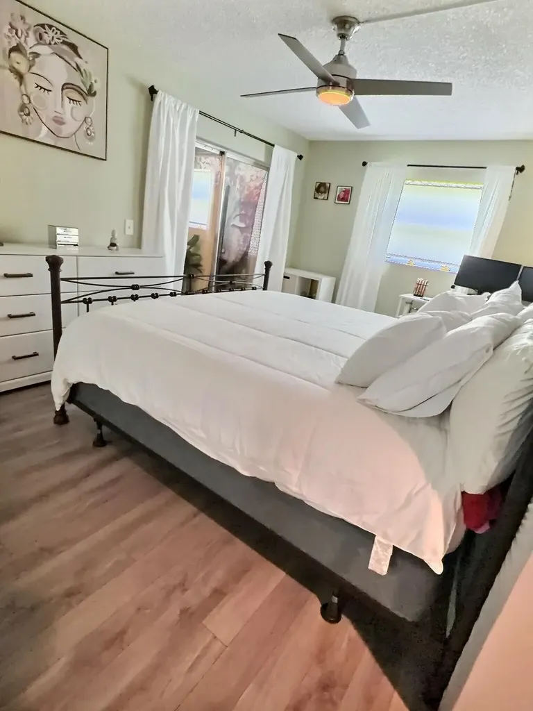 199 E Burgundy E Delray Beach FL 33484