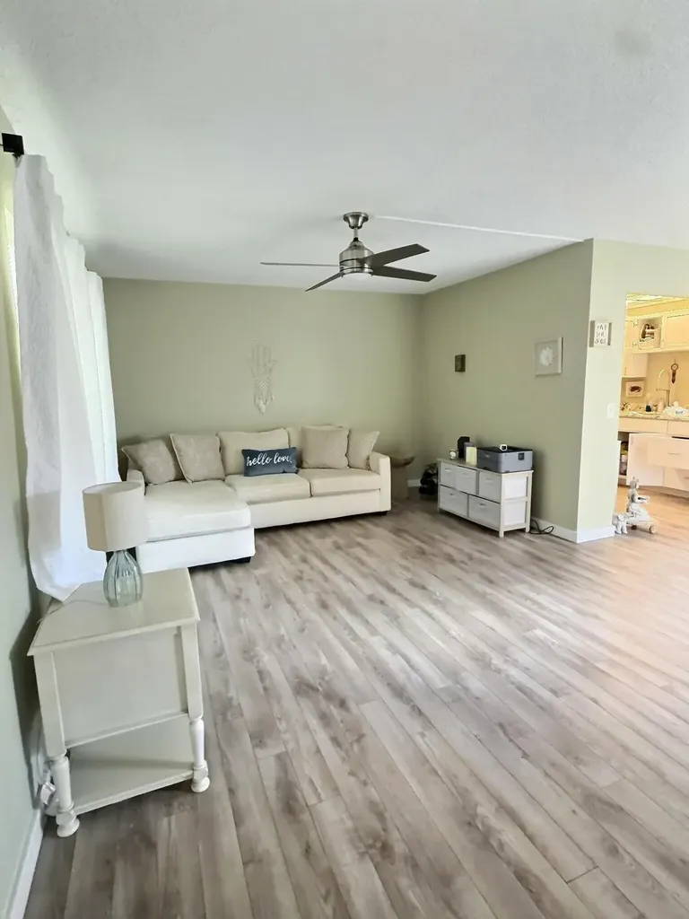 199 E Burgundy E Delray Beach FL 33484