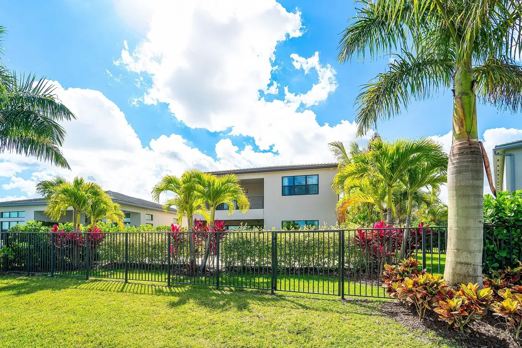 8233 Crystal Downs Avenue Boca Raton FL 33434