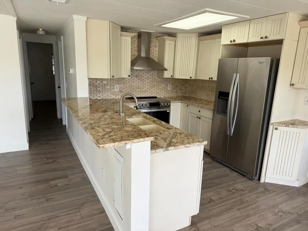 2041 SW 84th Avenue Davie FL 33324