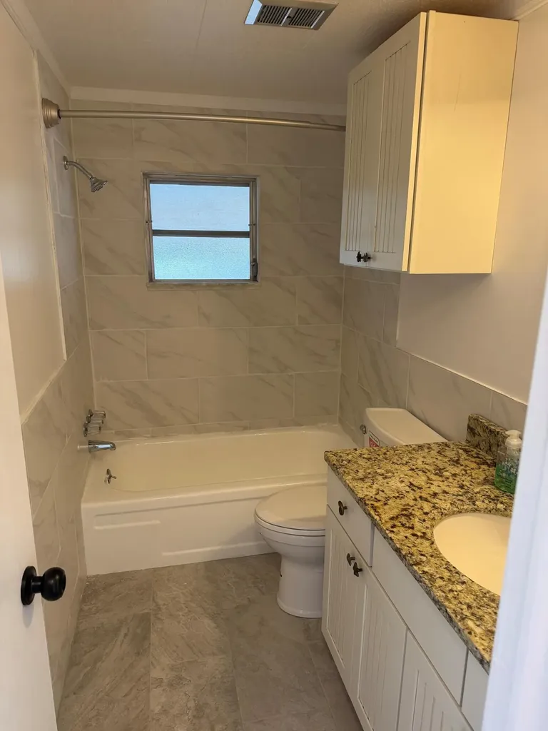 2041 SW 84th Avenue Davie FL 33324