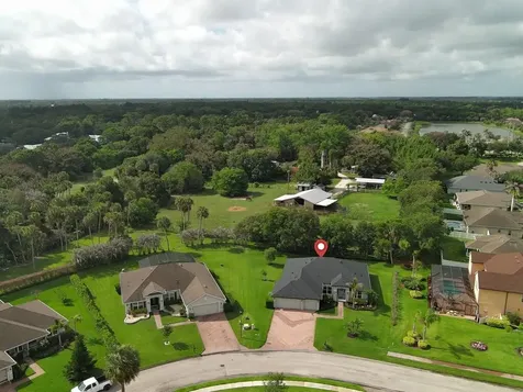 1340 Willow Oak Court Vero Beach FL 32966
