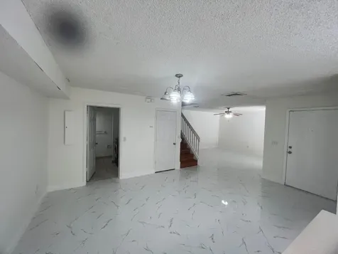 2212 White Pine Circle Greenacres FL 33415