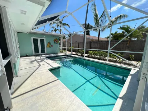 1927 Cypress Avenue Fort Pierce FL 34949
