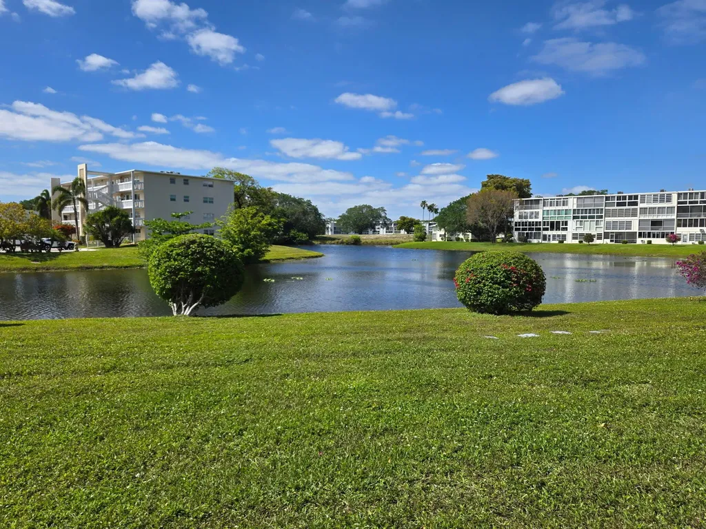 1030 Ashby D Deerfield Beach FL 33442