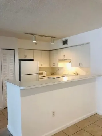2011 Renaissance Boulevard Miramar FL 33025