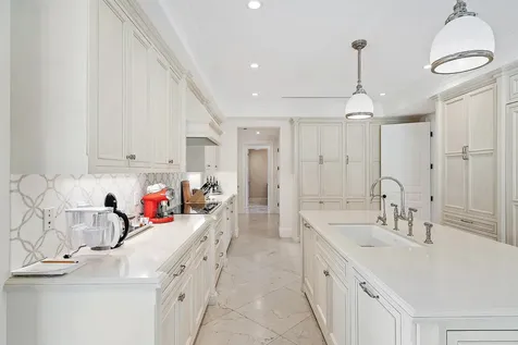 210 Emerald Lane Palm Beach FL 33480