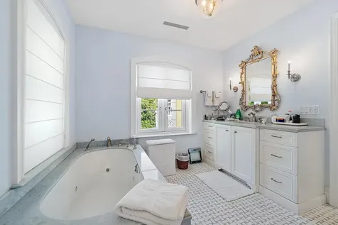 210 Emerald Lane Palm Beach FL 33480