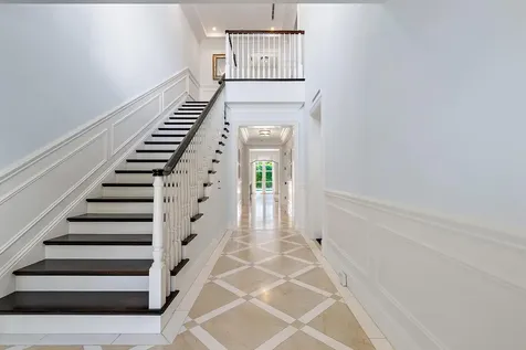210 Emerald Lane Palm Beach FL 33480