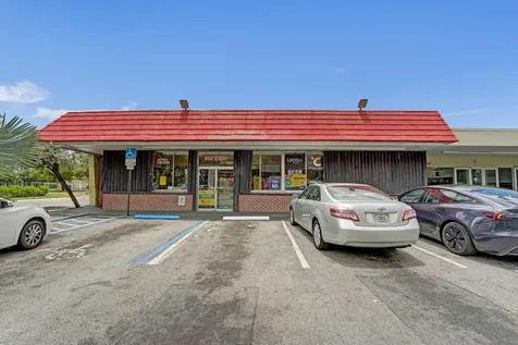 3870 SW 2nd Court Plantation FL