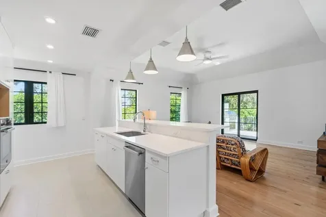 210 S Lake Drive Lantana FL 33462
