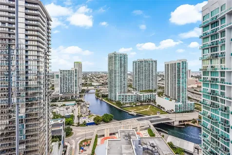 55 SE 6th Street Miami FL 33131