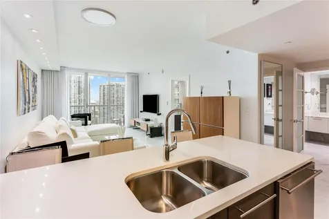 55 SE 6th Street Miami FL 33131