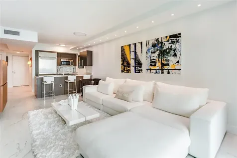 55 SE 6th Street Miami FL 33131