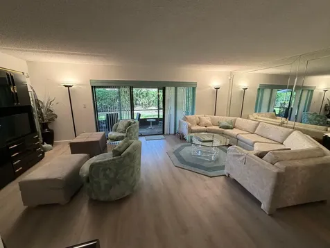 4737 NW 30th Street Coconut Creek FL 33063
