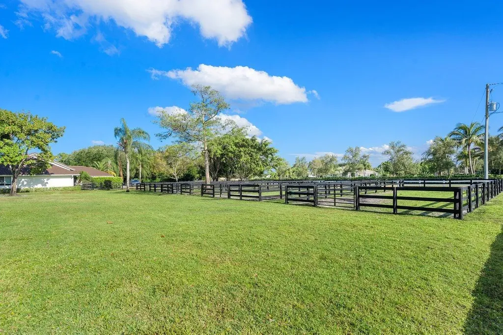 1382 Clydesdale Avenue Wellington FL 33414