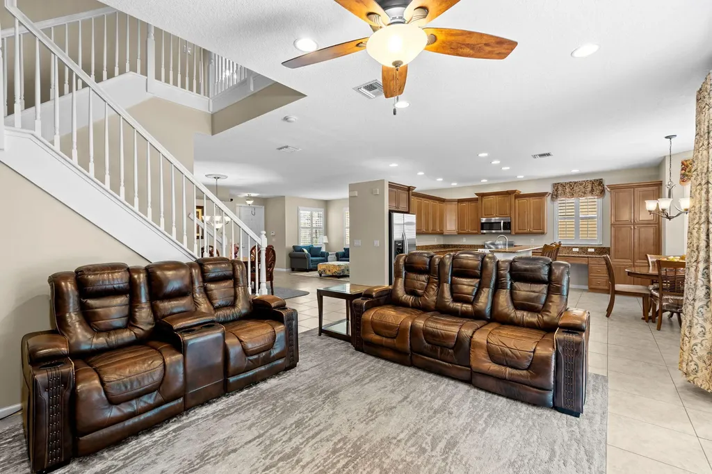 9147 Dupont Place Wellington FL 33414