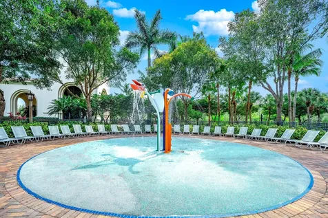9147 Dupont Place Wellington FL 33414