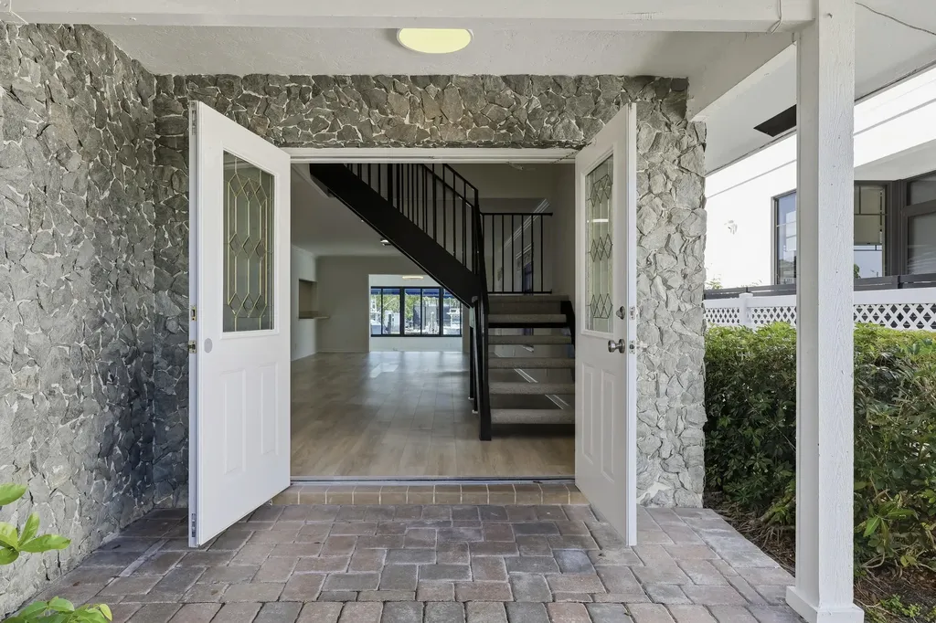 1708 SE 11th Street Fort Lauderdale FL 33316