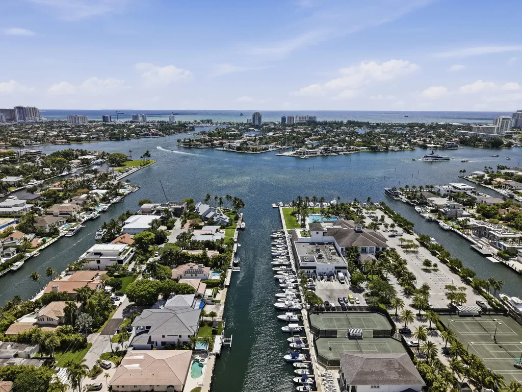 1708 SE 11th Street Fort Lauderdale FL 33316