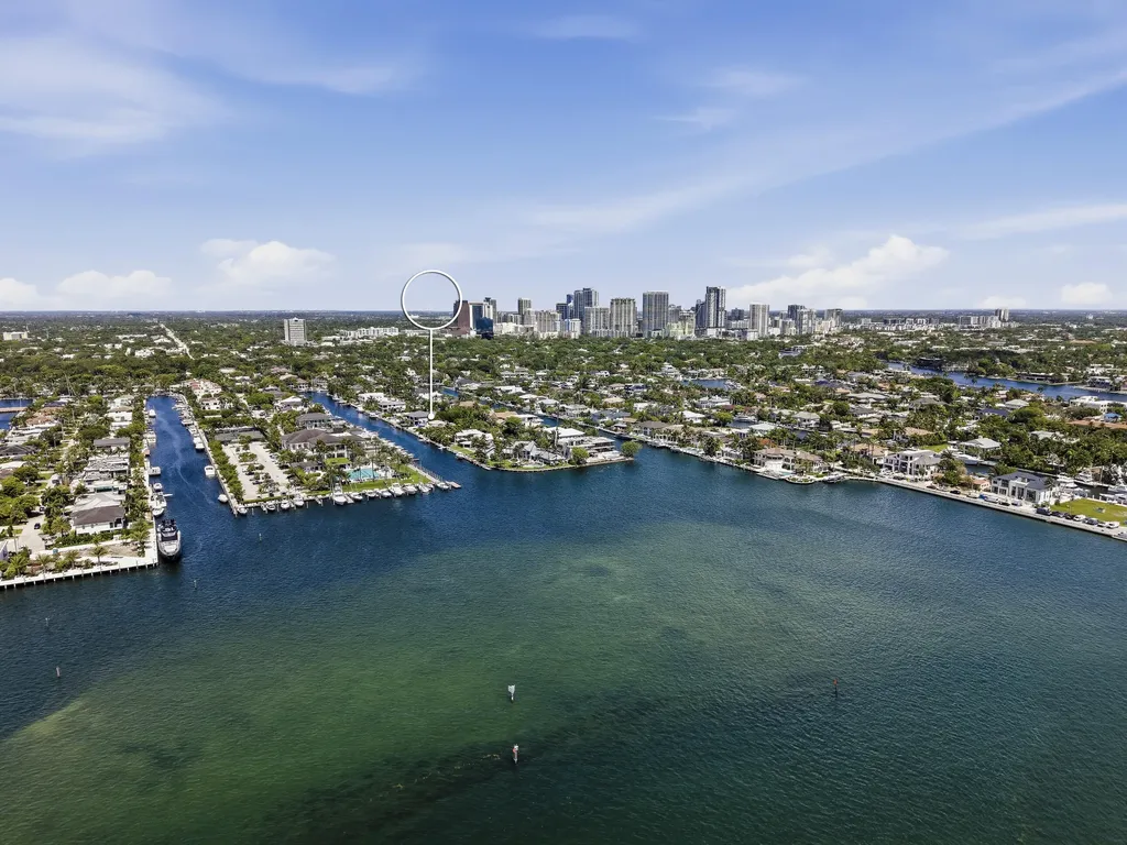 1708 SE 11th Street Fort Lauderdale FL 33316
