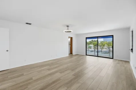 1708 SE 11th Street Fort Lauderdale FL 33316