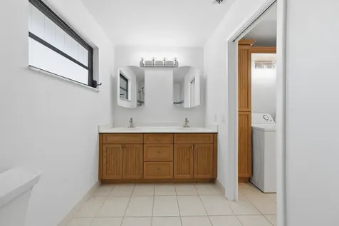 1708 SE 11th Street Fort Lauderdale FL 33316
