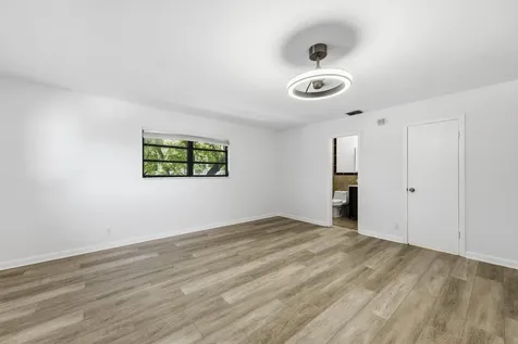 1708 SE 11th Street Fort Lauderdale FL 33316
