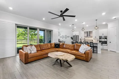 981 Castaway Court Loxahatchee FL 33470