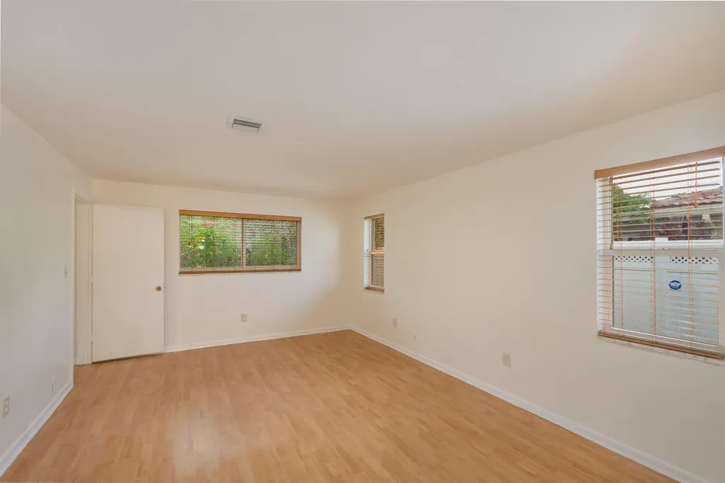 3844 NW 82nd Way Coral Springs FL 33065