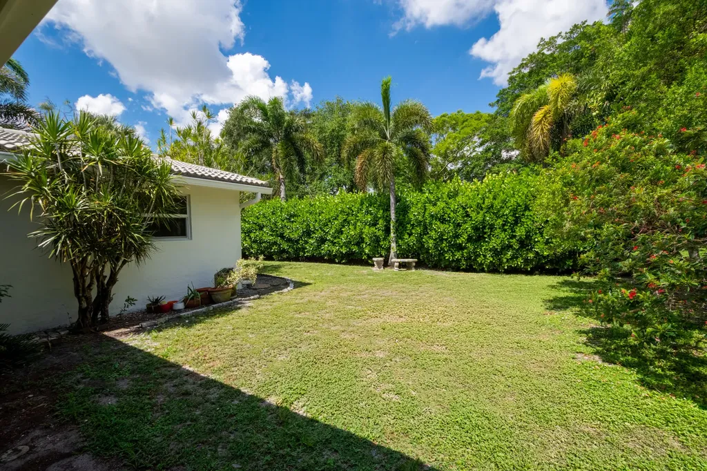 3844 NW 82nd Way Coral Springs FL 33065