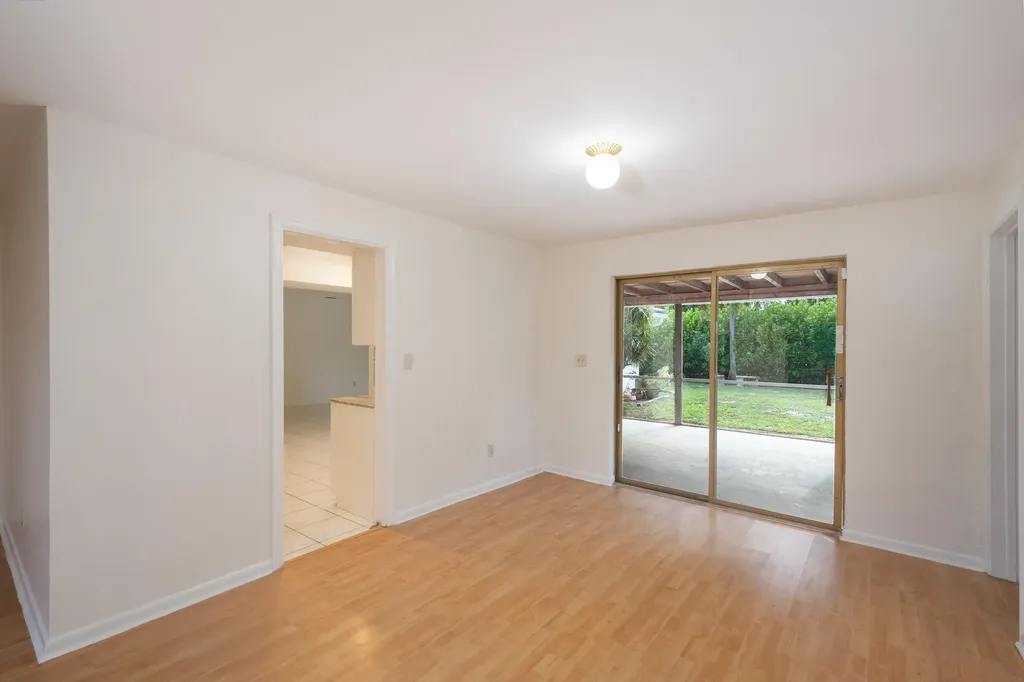 3844 NW 82nd Way Coral Springs FL 33065