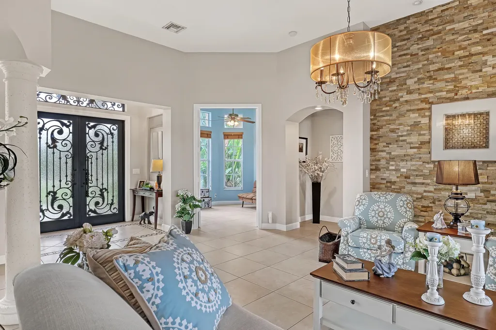 14042 88th Place N The Acreage FL 33470