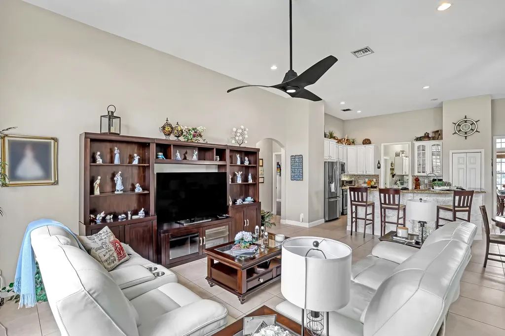 14042 88th Place N The Acreage FL 33470
