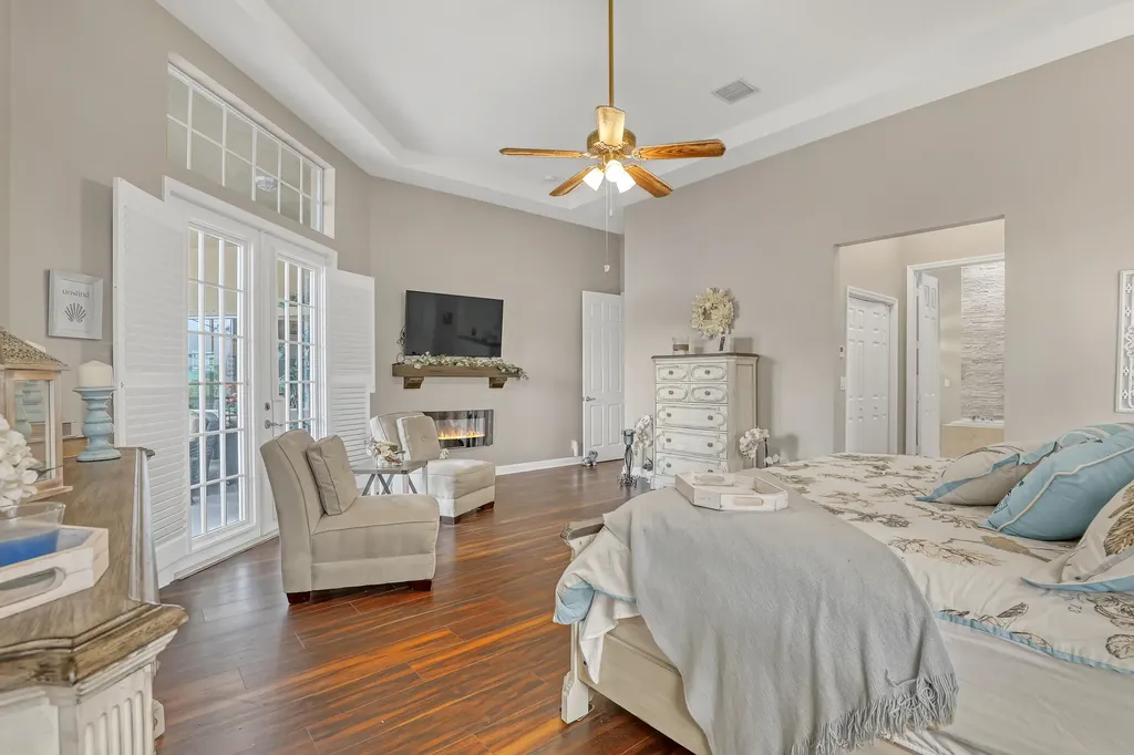 14042 88th Place N The Acreage FL 33470