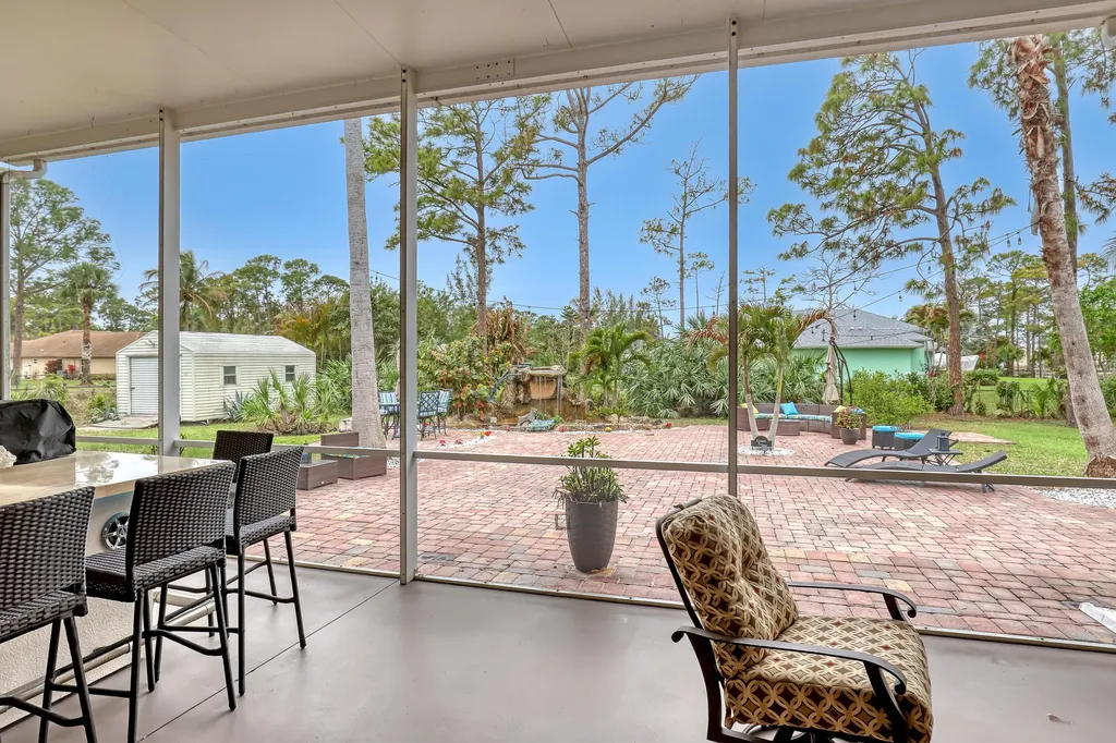 14042 88th Place N The Acreage FL 33470