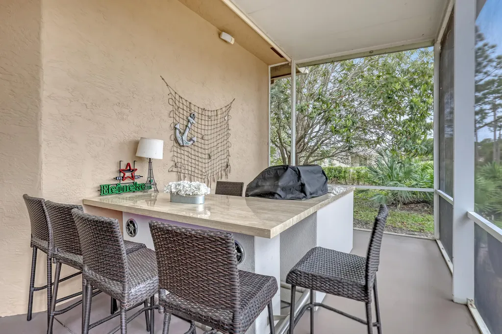 14042 88th Place N The Acreage FL 33470
