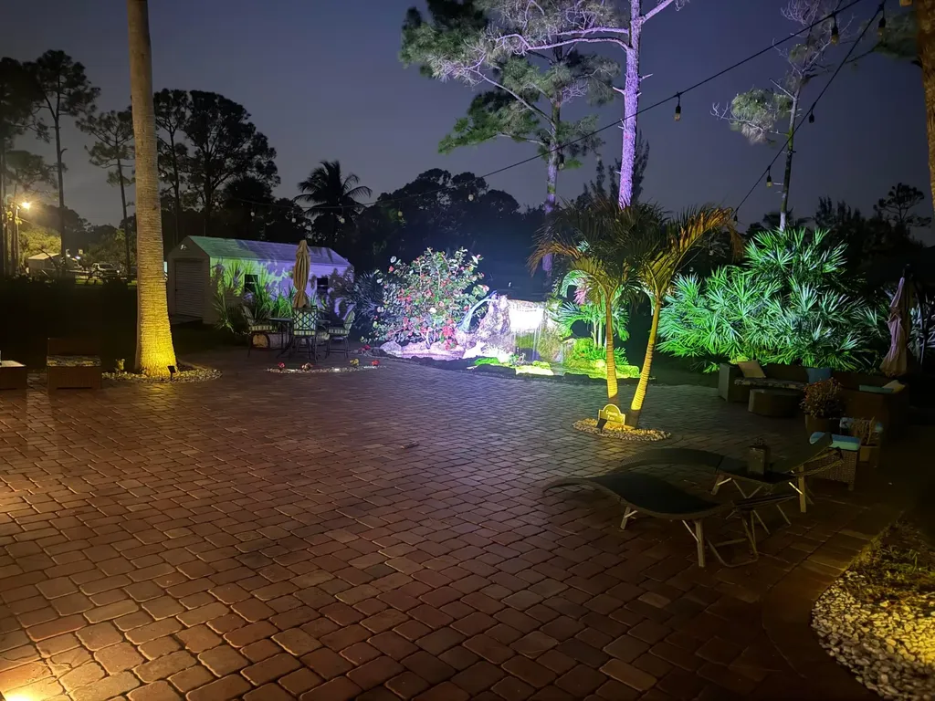 14042 88th Place N The Acreage FL 33470